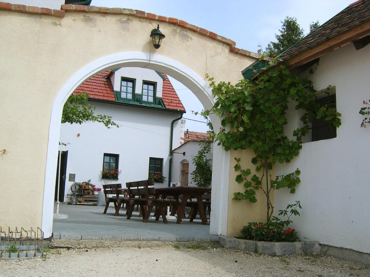 Hanfthal-Hof Ла-ан-дер-Тайя Экстерьер фото